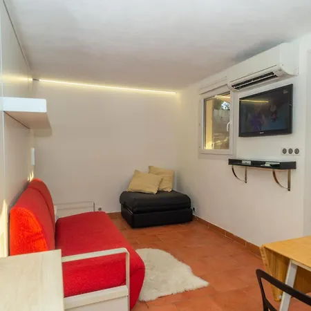 Thomhouse - Giotto - Joli Studio Acces Independant Dans Maison Mae-1144