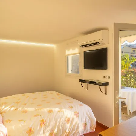 Thomhouse - Giotto - Joli Studio Acces Independant Dans Maison Mae-1144 Διαμέρισμα *